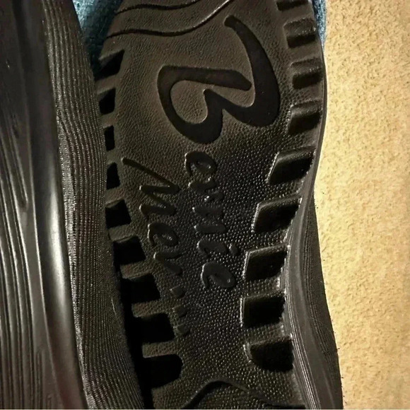 Bernie Mev Slip On Black Shoes with Wedge Heel - Picture 6 of 10